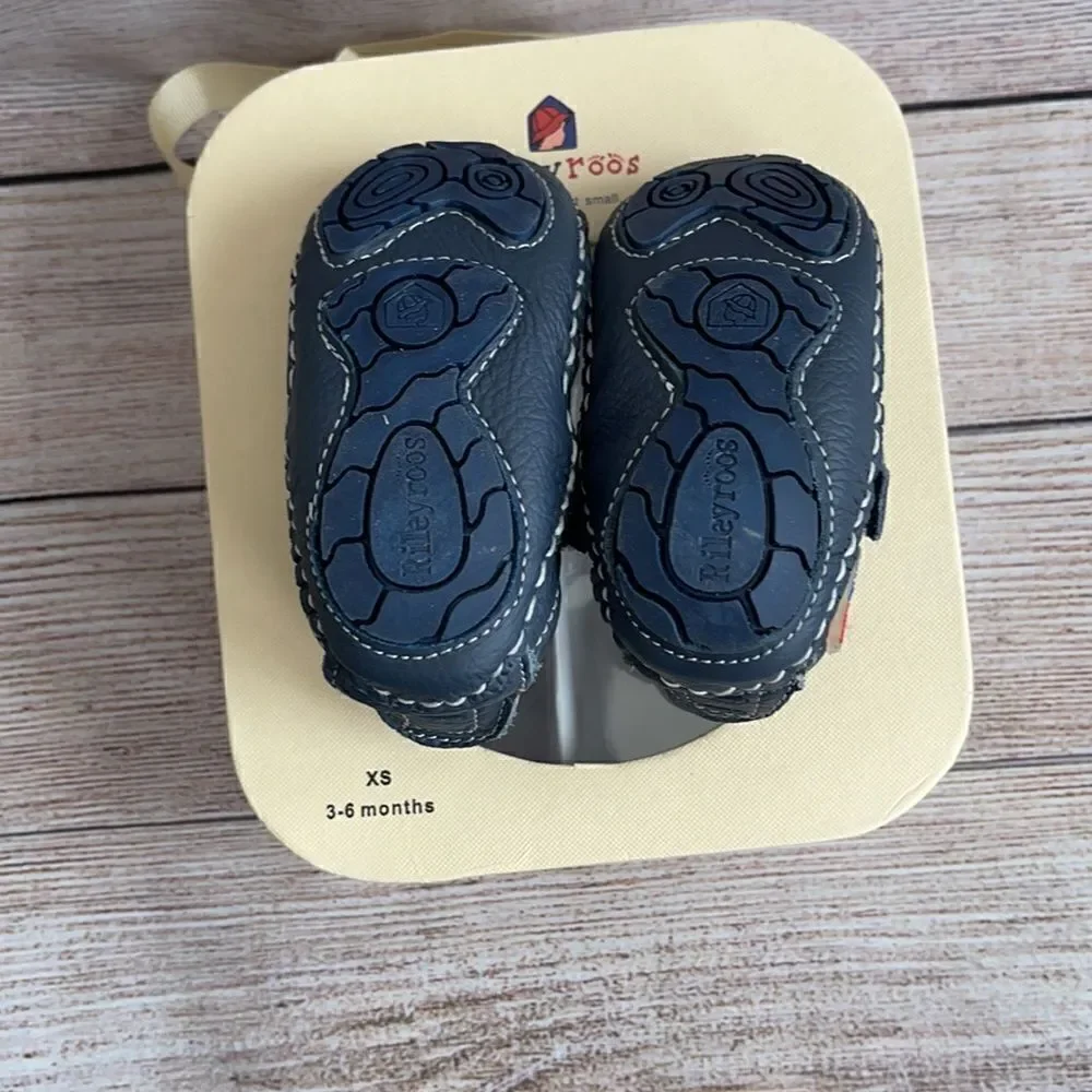 Infant Shoe in Navy